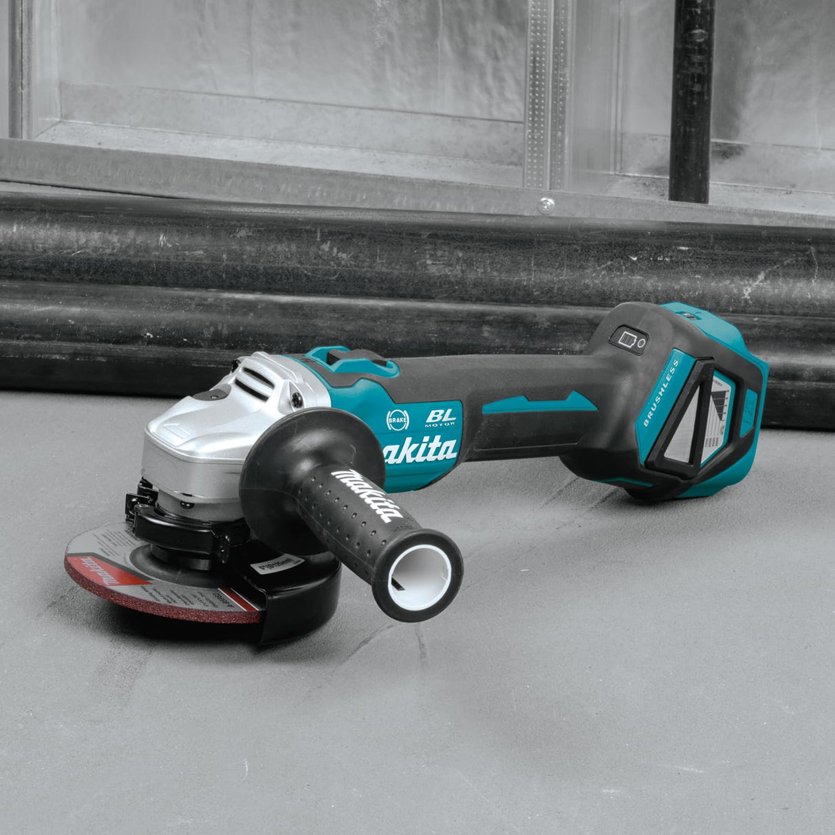 Makita DGA513Z Amoladora de ángulo 18 V (sin batería, sin Cargador)
