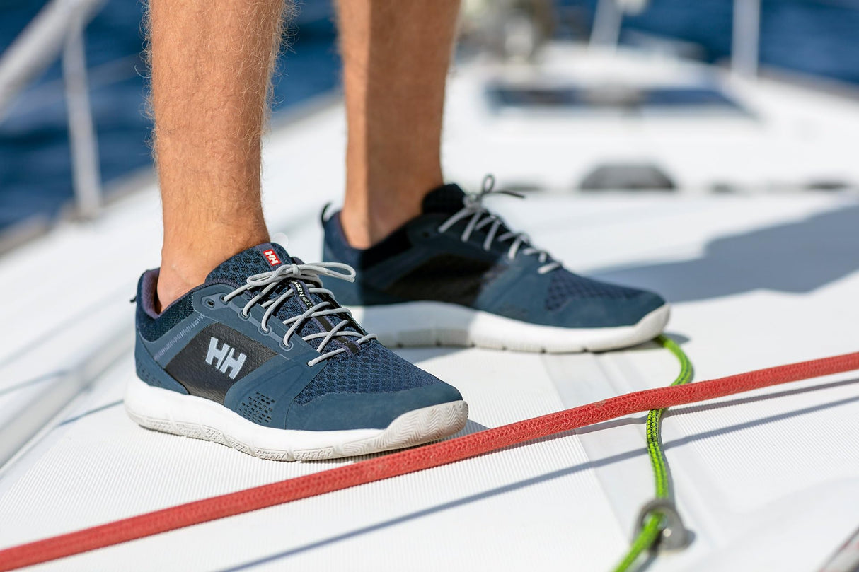 Helly Hansen Hombre Zapatos de Vela Skagen F-1 Offshore, Azul Marino, 46