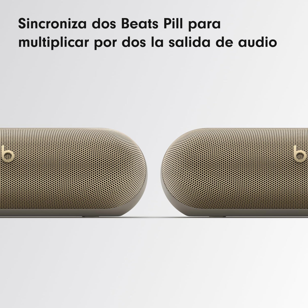 Beats Pill - Altavoz Bluetooth inalámbrico y Cargador portátil Mediante USB-C, hasta 24 Horas de autonomía, Resistencia al Agua IP67, Compatible con Apple y Android, micrófono Integrado – Champán