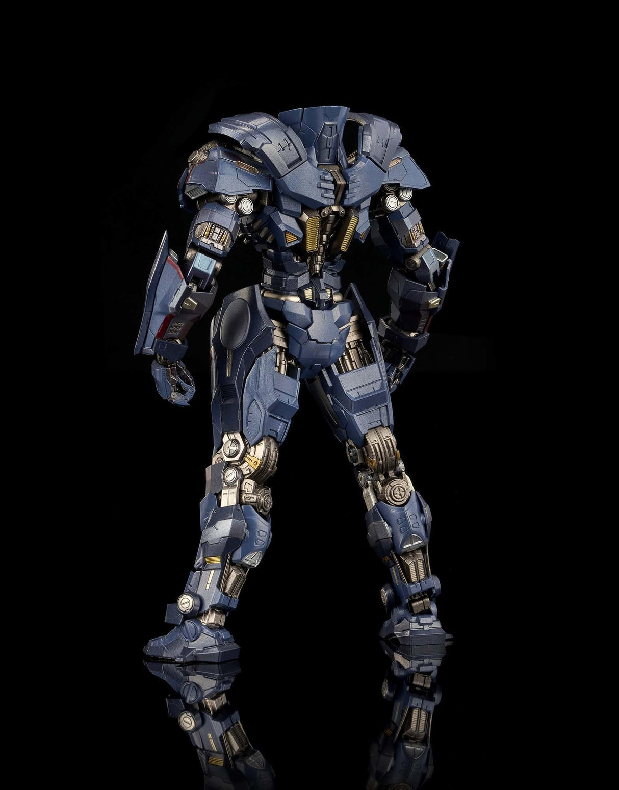 Flame Toys Pacific Rim Figurine Kuro Kara Kuri Gipsy Danger 21 cm