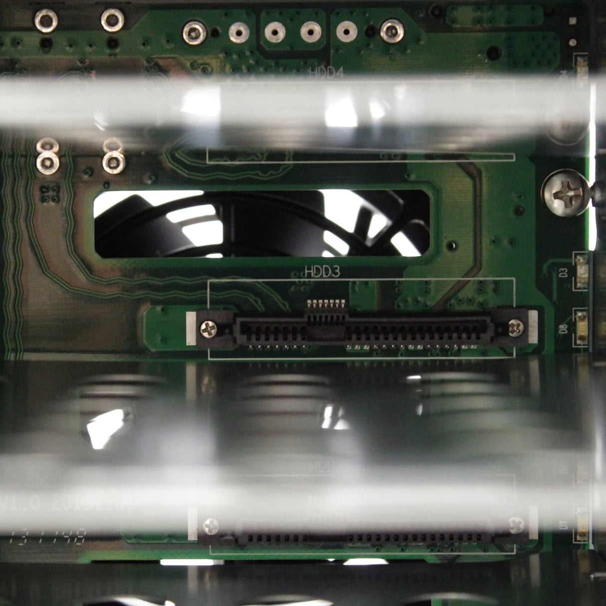 RackMatic - Caja cúbica Mini ITX 4 Discos Duros SATA extraibles