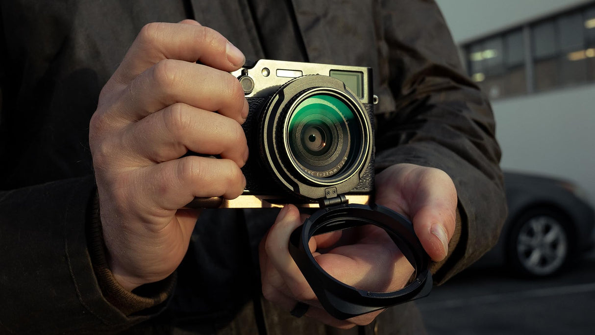 PolarPro - MagFlip Hood - Capucha magnética abatible para Acceso a filtros - Fuji X100VI - Negro