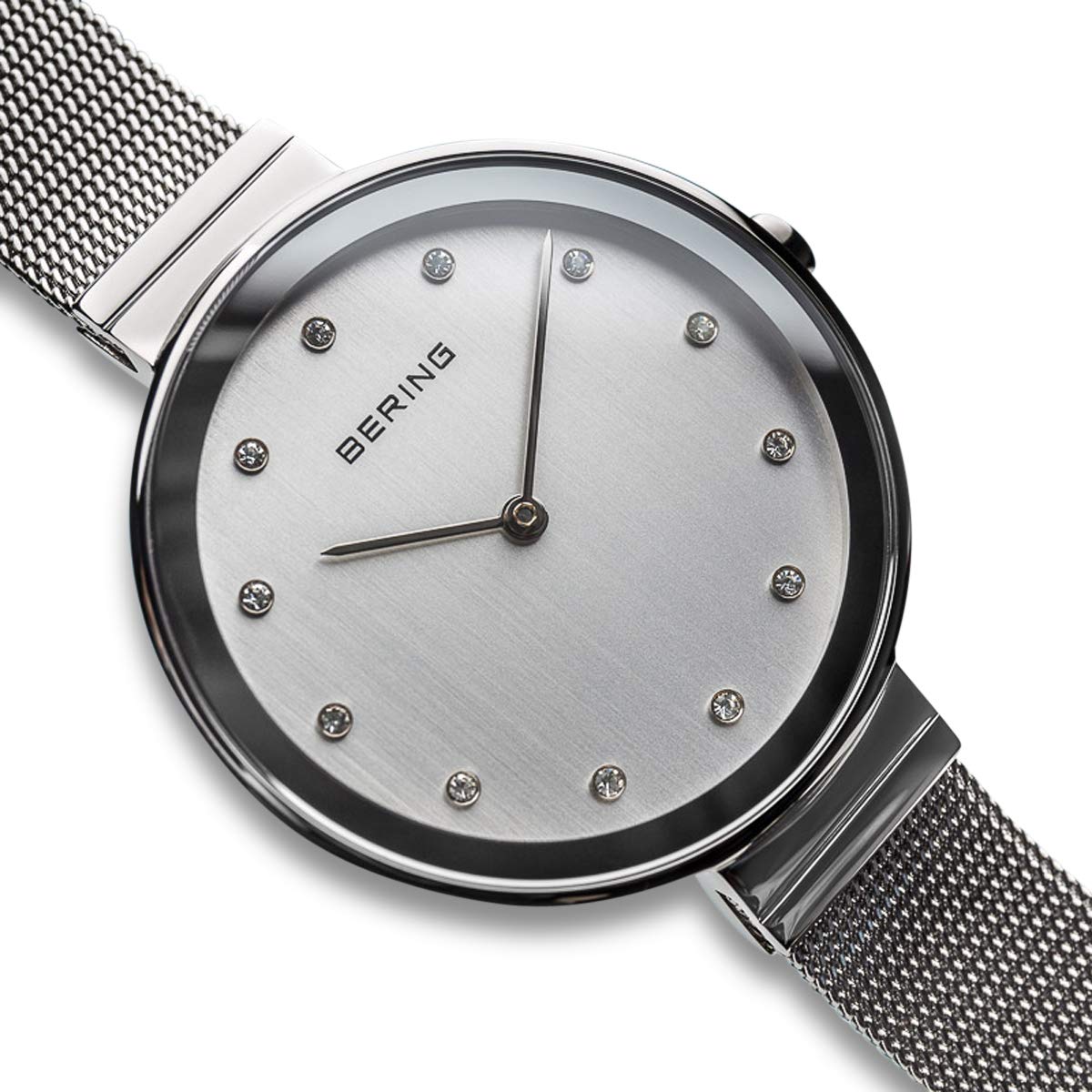 BERING 12034-000 Reloj de cuarzo para mujer con caja de acero inoxidable plateado de 34 mm y esfera plateada, correa milanesa, cristal de zafiro y resistencia al agua de 3 ATM
