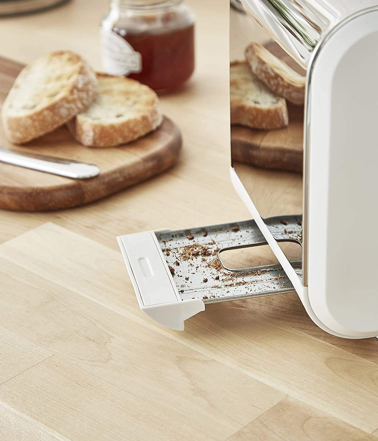 Swan Nordic Set Desayuno Hervidor de agua 1,7L 2200W, Tostadora Pan ranura ancha 2 rebanadas, Microondas 20L digital, diseño moderno, efecto madera, blanco