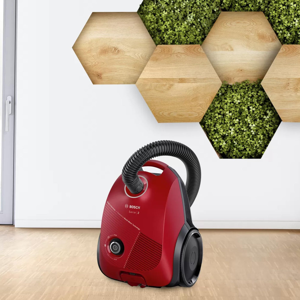 Bosch - Aspirador de Trineo con Bolsa, Serie 2, 600 W, 3.5 litros, 80 dB, Rojo, BGBS2RD1H