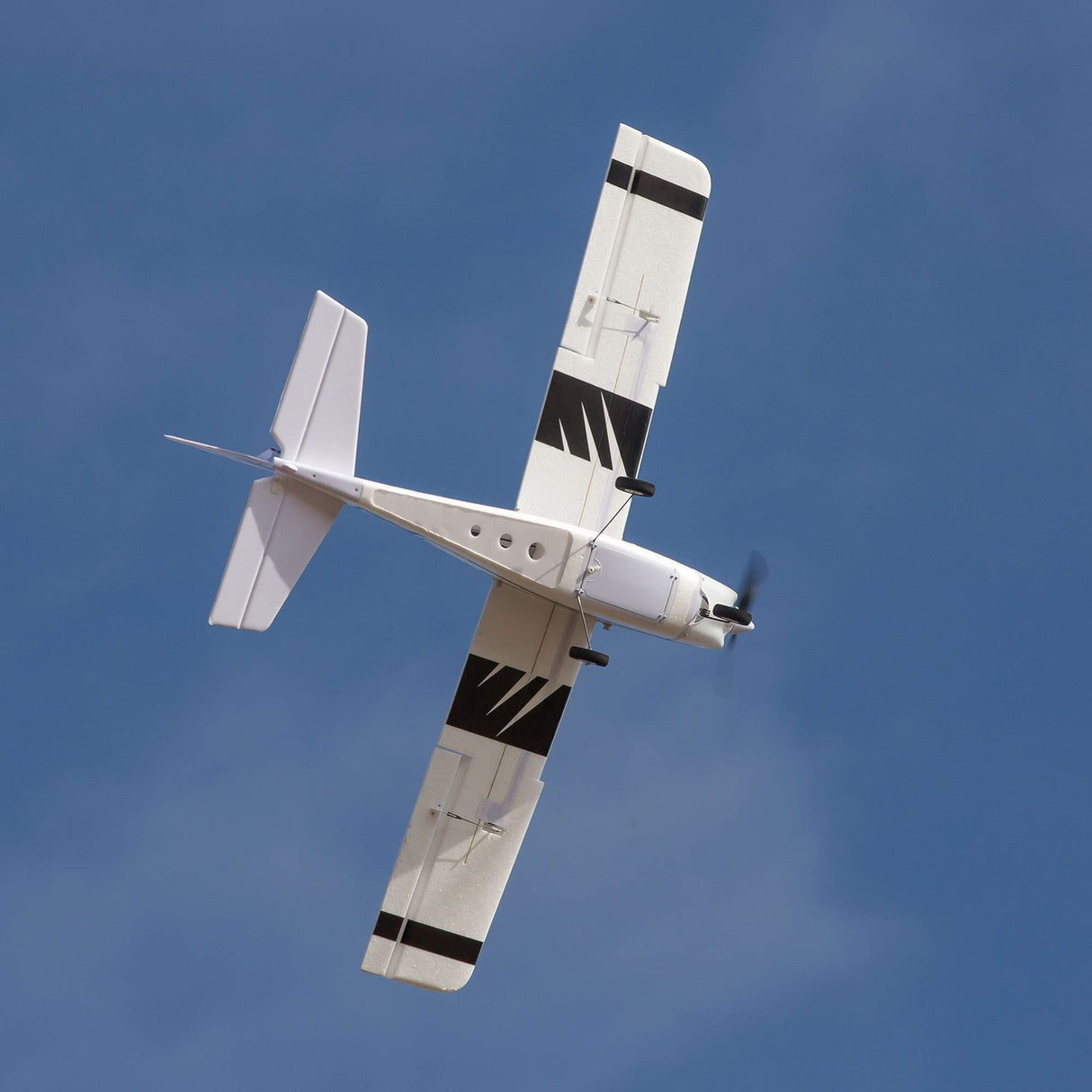 Hobbyzone Apprentice RC Airplane S 2 1,2 m RTF Basic (Battery and Charger Not Included) with Safe