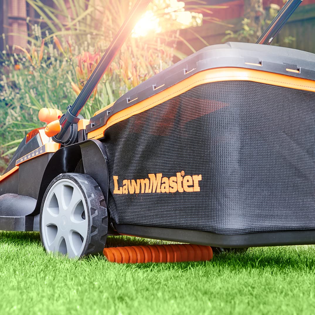 LawnMaster CLMF4841E Cortacésped con Batería 48V MAX 2x24V 4.0Ah, 41cm hasta 450m², Altura de Corte 6 Niveles 22-72 mm, Bolsa de Recogida de 42L