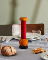 Alessi MP0210 - Molinillo de Sal, Pimienta et Especias de Design, en Madera de Haya, Negro, Amarillo y Rojo