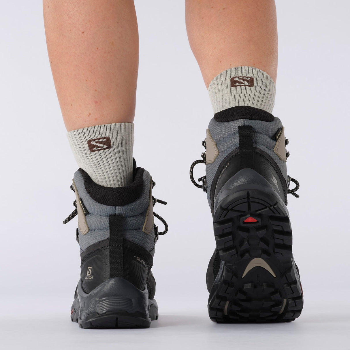 Salomon Quest Element Gore-Tex Botas de Senderismo de Piel para Mujer, Impermeable, Agarre Máximo, Zapatos Trekking, Ebony, 37 1/3