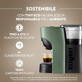 Lavazza, A Modo Mio - Máquina de café Tiny Eco verde con 64 cápsulas ¡Tierra! Surtidas, cafetera expreso de plástico reciclado, 1450 W, 220-240 V, 50/60 Hz, 0,6 litros