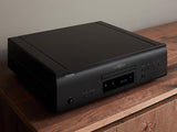 Denon DCD-1700NE - Reproductor de CD/SACD, convertidor D/A de ultra precisión de 192 kHz/32 bits, diseño resistente a las vibraciones, soporta archivos DSD, FLAC y WAV, modo directo puro, 2 salidas de