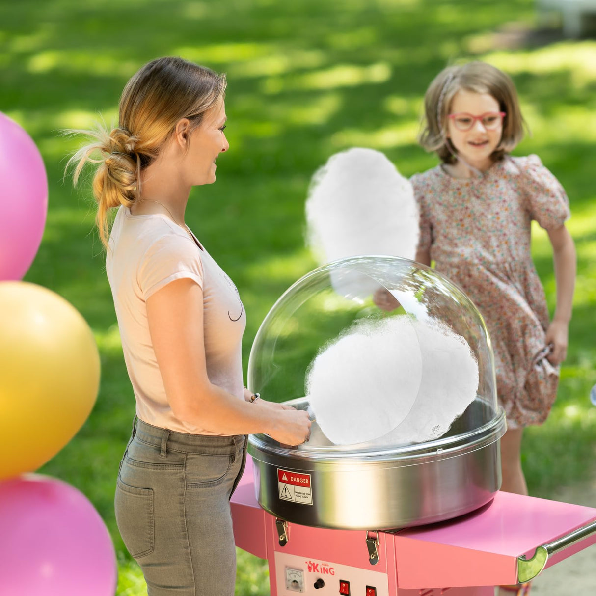 Royal Catering Máquina de Algodón de Azúcar con Carrito, Control Termostato y Rotación, 1200W, color Rosa, 52 cm