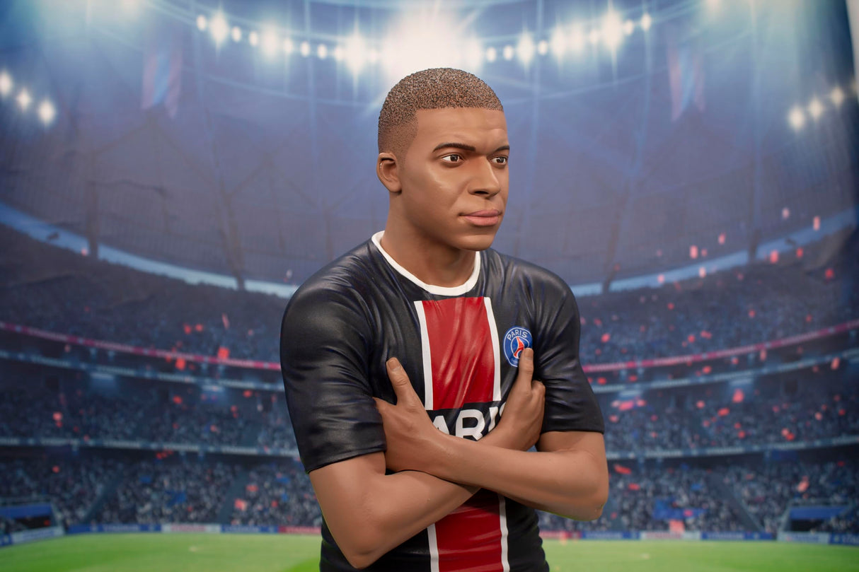 Footballs Finest - Paris Saint-Germain (Kylian Mbappe) /Figures