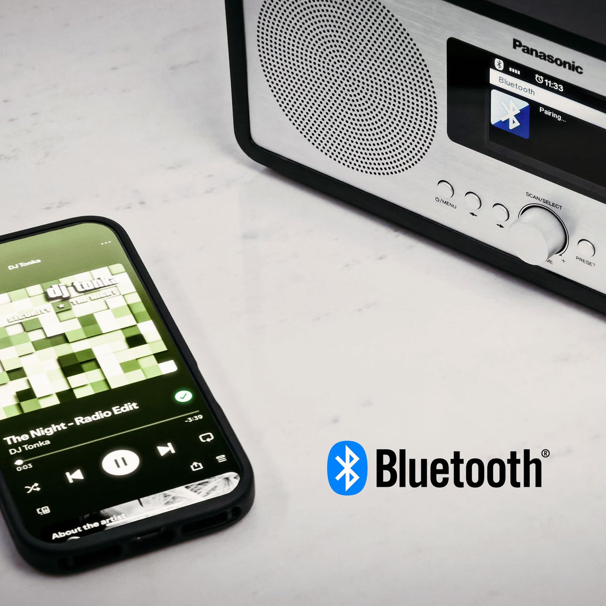 Panasonic RF-D40EGK-K Radio de Internet y Dab+/FM con Bluetooth, 6 W, Altavoces de 7,5 cm, LCD a Color TFT de 2,4", Alarma y Temporizador de Apagado, Mando a Distancia, USB, Wi-Fi, Negro