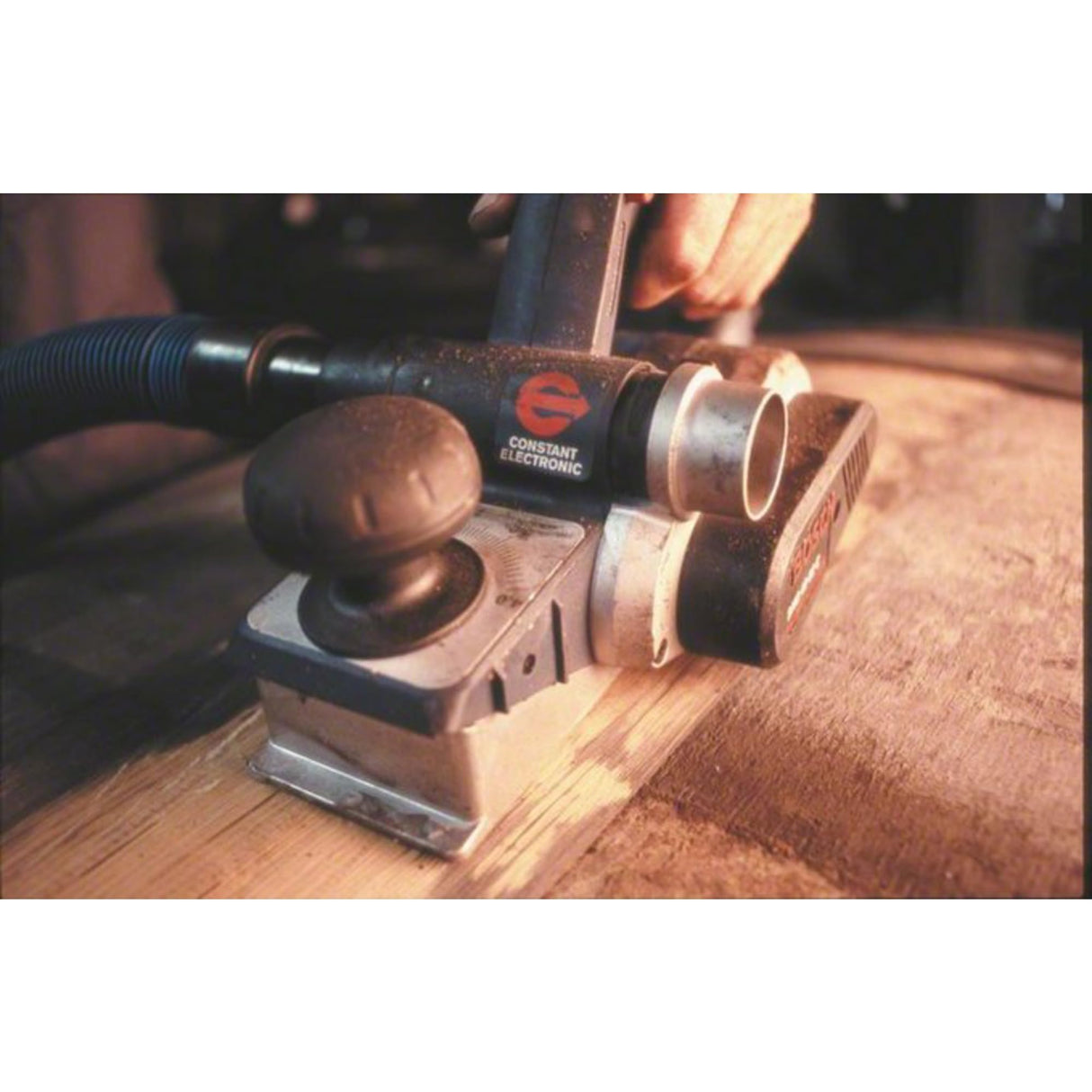 Bosch Professional GHO 40-82 C - Cepillo eléctrico (14000 rpm, profundidad hasta 4 mm, velocidad constante, en maletín)