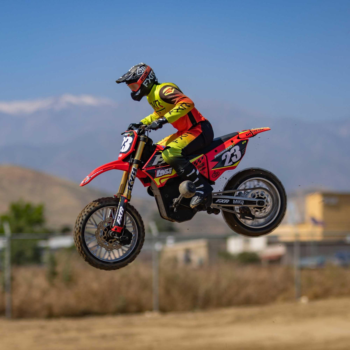 LOSI RC Promoto-MX 1/4 Motorcycle RTR (Battery and Charger Not Included), FXR, LOS06000T1, Red