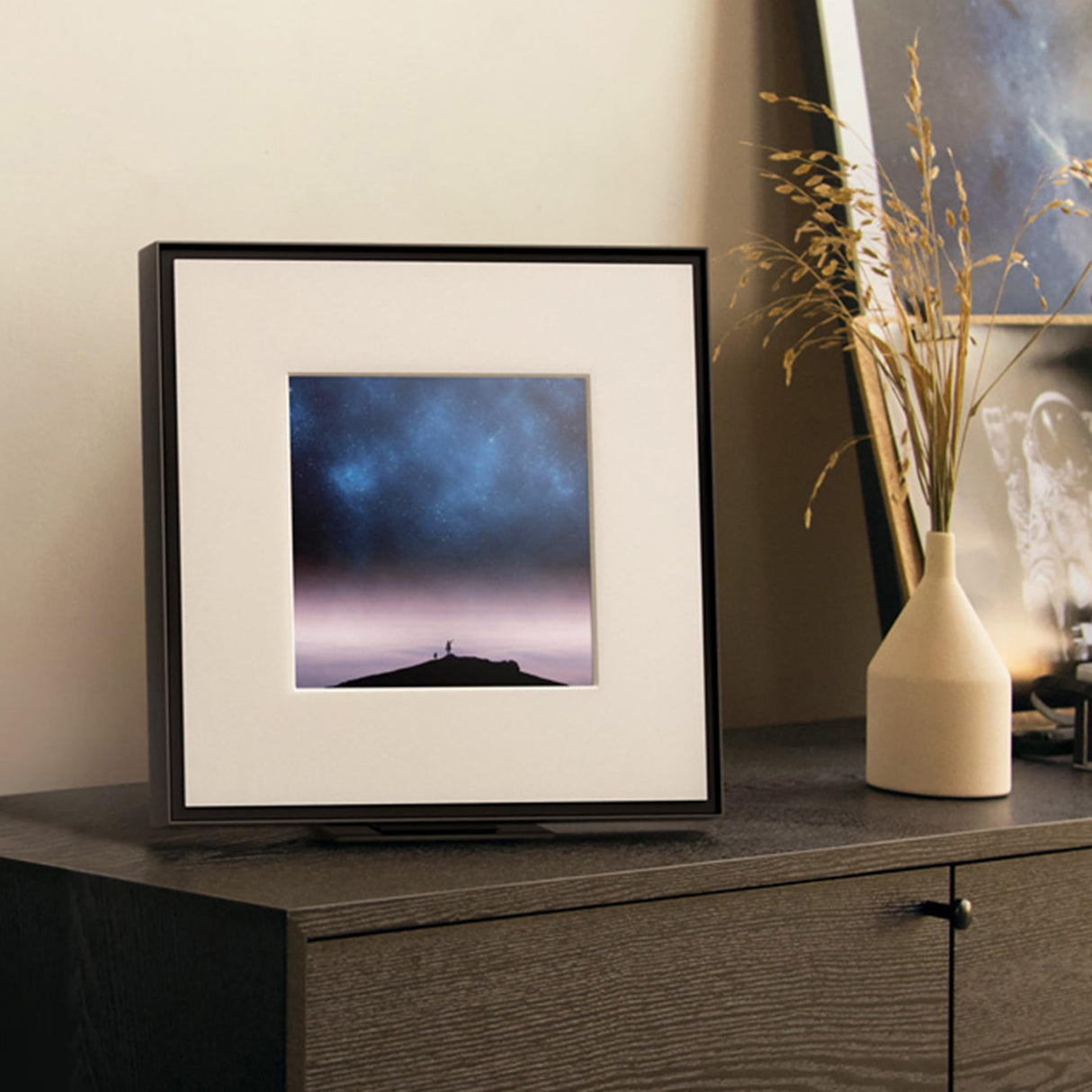 Samsung Altavoz HW-LS60D/ZF - Music Frame con Sonido 3D, Q-Symphony, sin Necesidad de Cables y Marco Personalizable
