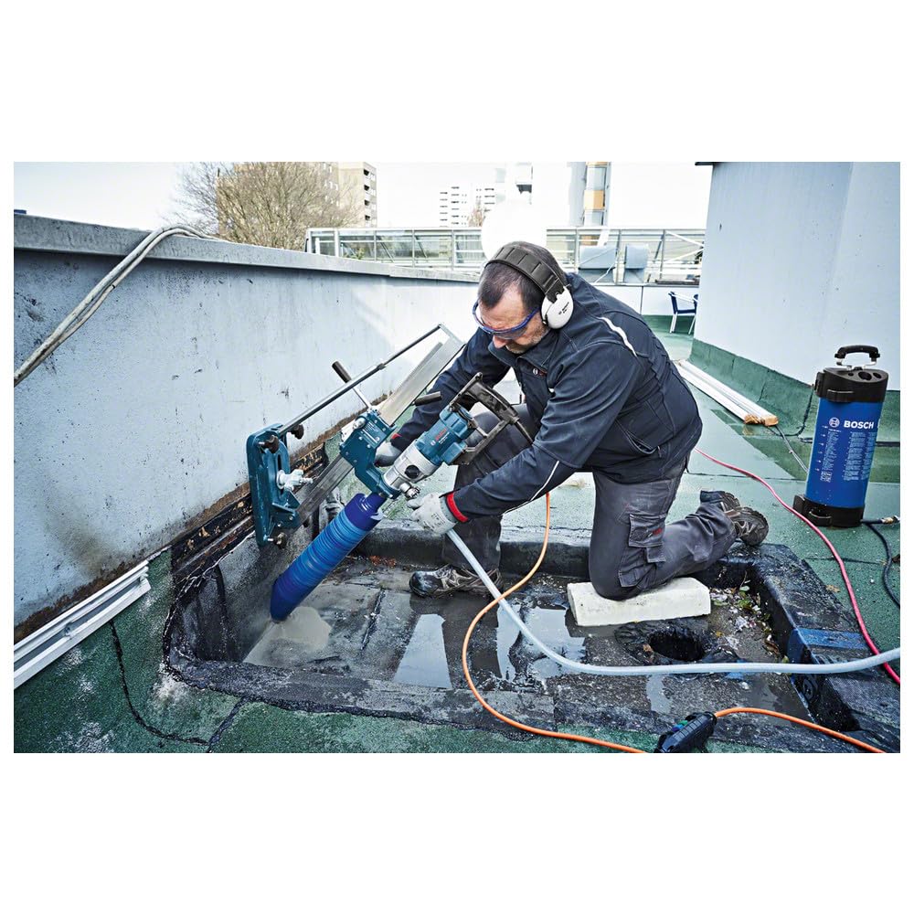 Bosch Professional GDB 180 WE- Perforadora de diamante (2000 W, Ø de perforación 180 mm, adaptador alimentación agua y aspiración, maletín)