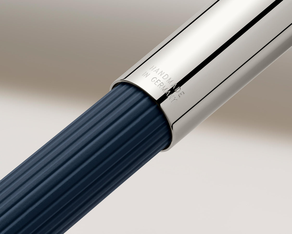 Graf von Faber-Castell 141710 Estilográfica Tamitio, azul noche M