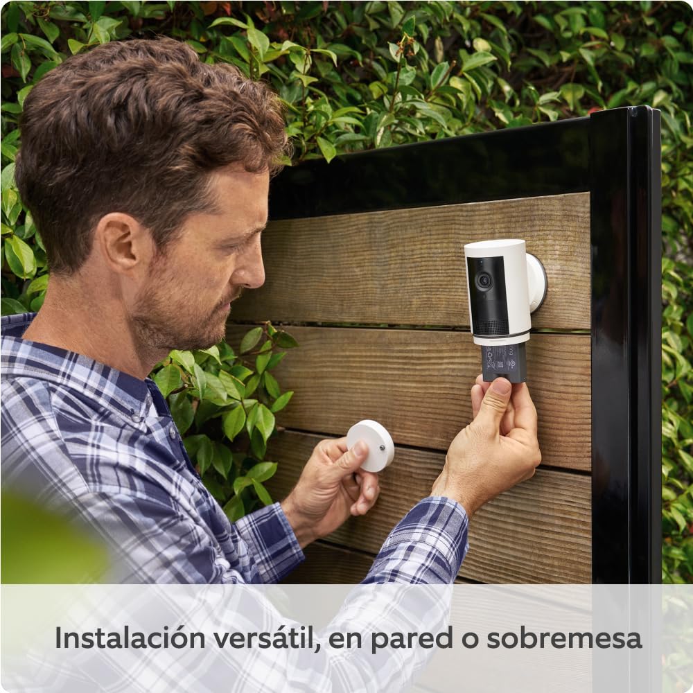 Novedad Ring | Cámara exterior Plus con batería (Outdoor Camera Plus): cámara inalámbrica exterior, 2K con Ring Vision, instalación propia, alternativa a CCTV (30 días gratis de Ring Home)