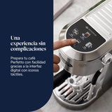 De'Longhi Dedica Duo EC890.M, Máquina Café Barista con Bomba, Espresso y Cold Brew, Máquina Café Manual con Varilla Vapor LatteArt, 15cm Ancho, 2 Espresso, Pantalla Táctil, Taza hasta 13 cm, Metal