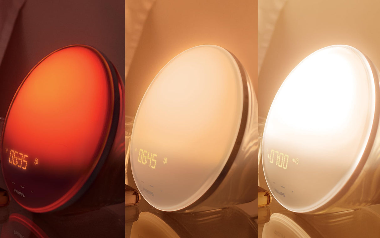 Philips HF3519/01 Despertador de luz con simulación del amanecer, Radio FM y lámpara de lectura, 5 sonidos naturales, Alarma diferida, Blanco