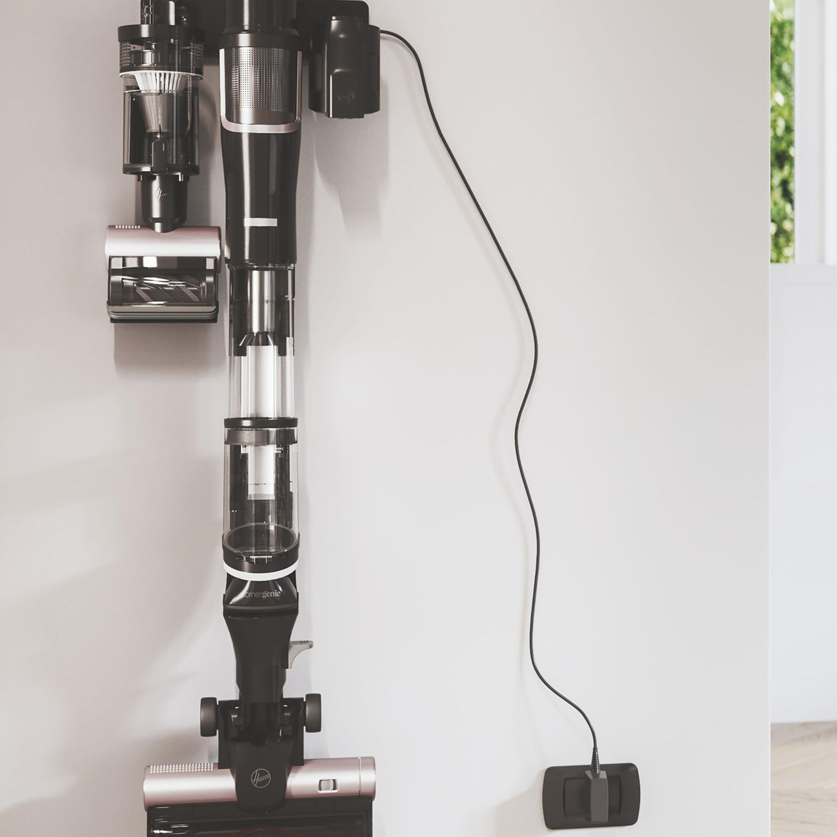 Hoover B024 Batería Original de Litio – Recargable, Color Negro, Compatible con aspiradora HFX