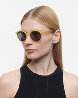 GIGI STUDIOS Brooks Sunglasses, Yellow, 53mm, 44mm Unisex Adulto