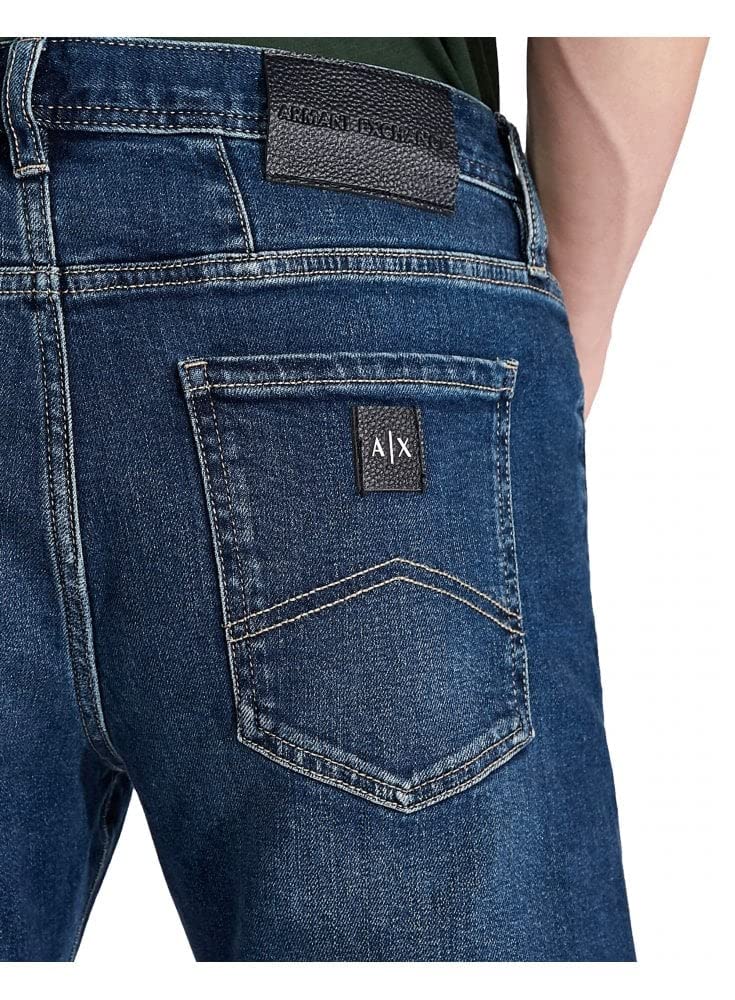 Armani Exchange 5 Pocket Slim Denim Jeans, Lavado Medio, Costuras Ligeras, algodón elástico, 30 Hombres
