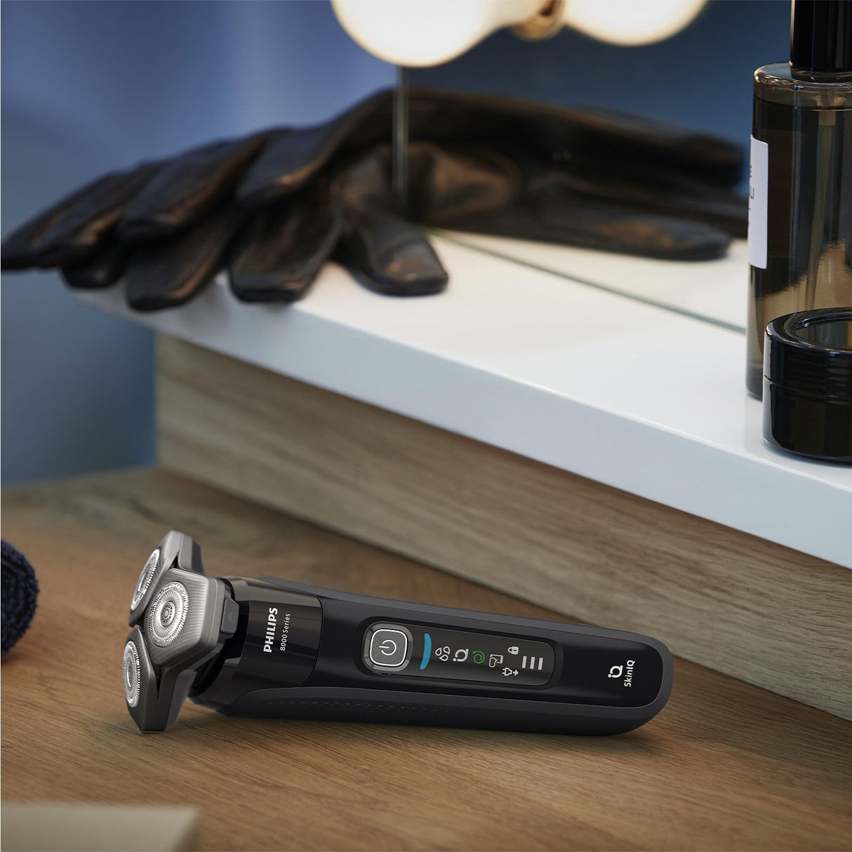 Philips Shaver Serie 8000 Afeitadora eléctrica Wet & Dry con Tecnología SkinIQ (modelo S8696/35)