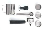 Caso Espresso Gourmet - Cafetera de acero inoxidable con bomba Ulka 19 bares con espumador de leche, para café en polvo o cápsulas ESE, para 2 tazas, con placa calefactora para taza
