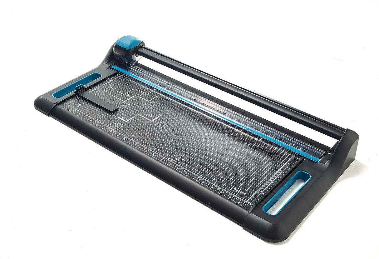 Avery España P640 - Cortadora de precisión con disco giratorio