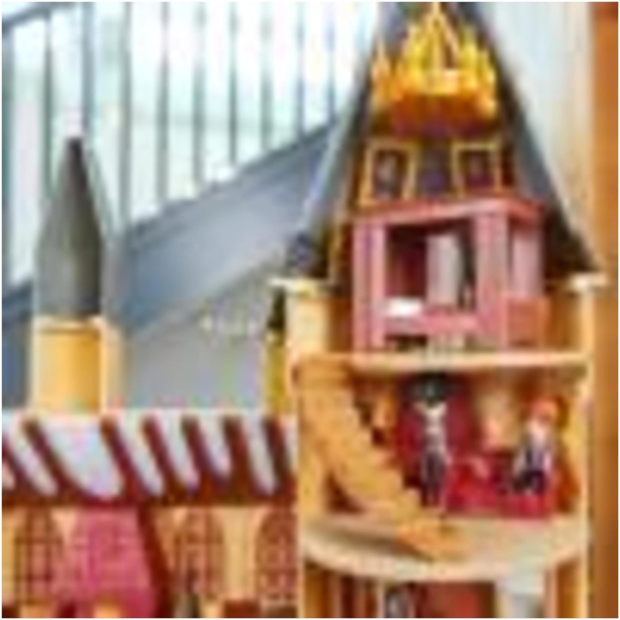 Wizarding World, Magical Minis Deluxe Hogwarts Castle exclusivo de Amazon con 3 escenarios de clase, 22 accesorios, 3 figuras, luces y sonidos