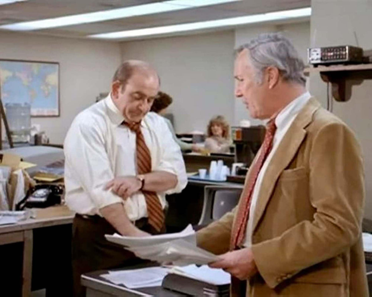 Lou Grant - die komplette 114-teilige preisgekrönte Kult Reporter Serie mit Edward Asner (Pidax Serien-Klassiker) zzgl. Bonus Krimi DVD [21 DVDs] [Collector's Edition]