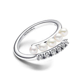 Pandora Timeless Anillo abierto de plata de ley con perla blanca cultivada de agua dulce tratada y circonita cúbica transparente, talla 52