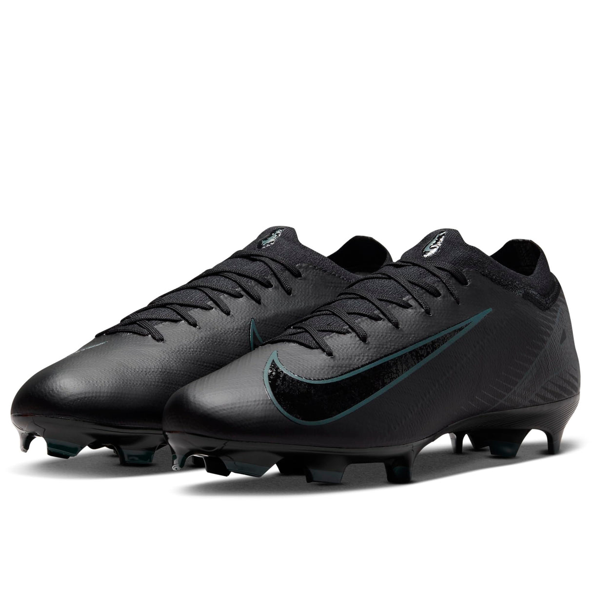 Nike Zm Vapor 16 Pro FG, Zapatillas de fútbol Hombre, Black/Black/Deep Jungle, 44.5 EU