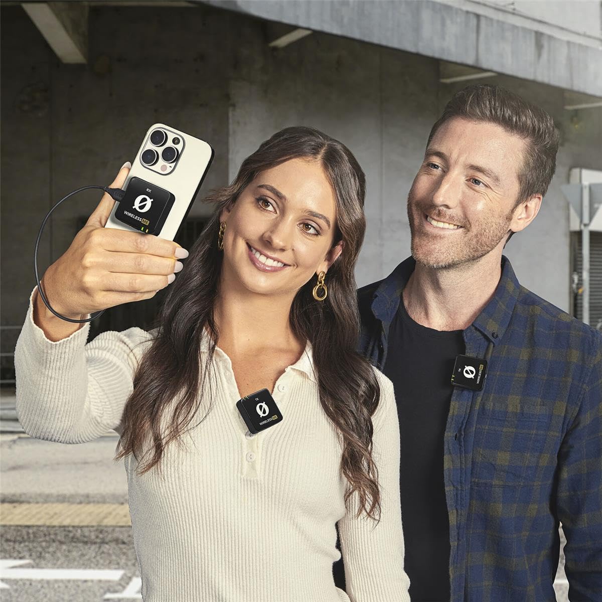 RØDE Wireless ME Dual Set Sistema Compacto de micrófono inalámbrico con tecnología GainAssist, micrófonos incorporados y Alcance de 100 m para Cine, entrevistas y creación de Contenido (Negro)