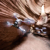 DJI FPV Pack Explorer, Experiencia de Vuelo inmersivo, Campo de visión superamplio de 150° 4K/60 fps, transmisión de vídeo HD a 10 km con Baja latencia, Freno y Vuelo estacionario de Emergencia