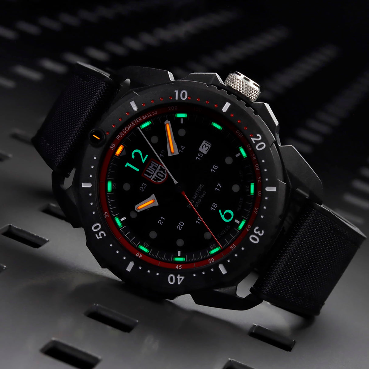 Luminox Reloj Analógico para Hombres de Cuarzo con Correa en Caucho XL.1051