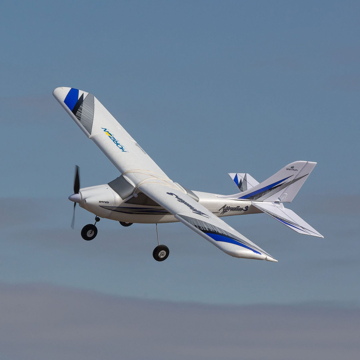 Hobbyzone Apprentice RC Airplane S 2 1,2 m RTF Basic (Battery and Charger Not Included) with Safe