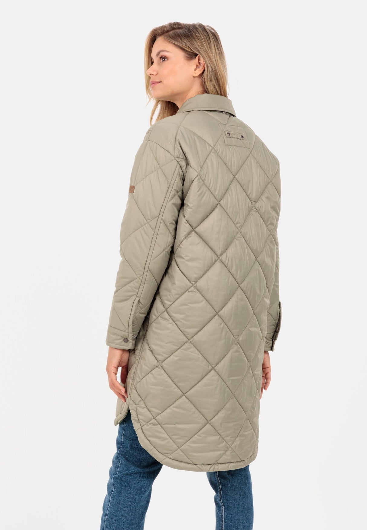 camel active Chaqueta Larga Acolchada en Estilo Overshirt Coat, Verde, 46 para Mujer