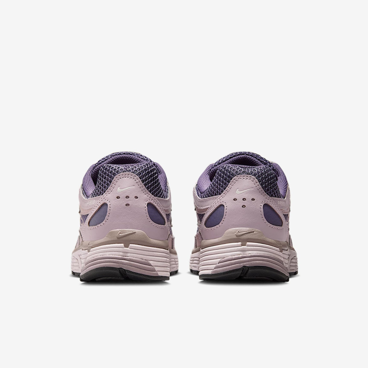 Nike P-6000 Se, Zapatillas Mujer, Lt Violet Ore/Black/Dark Raisi, 42 EU
