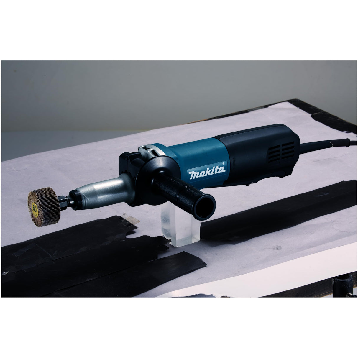 Makita GD0811C - Amoladora Recta 6-8Mm 750W