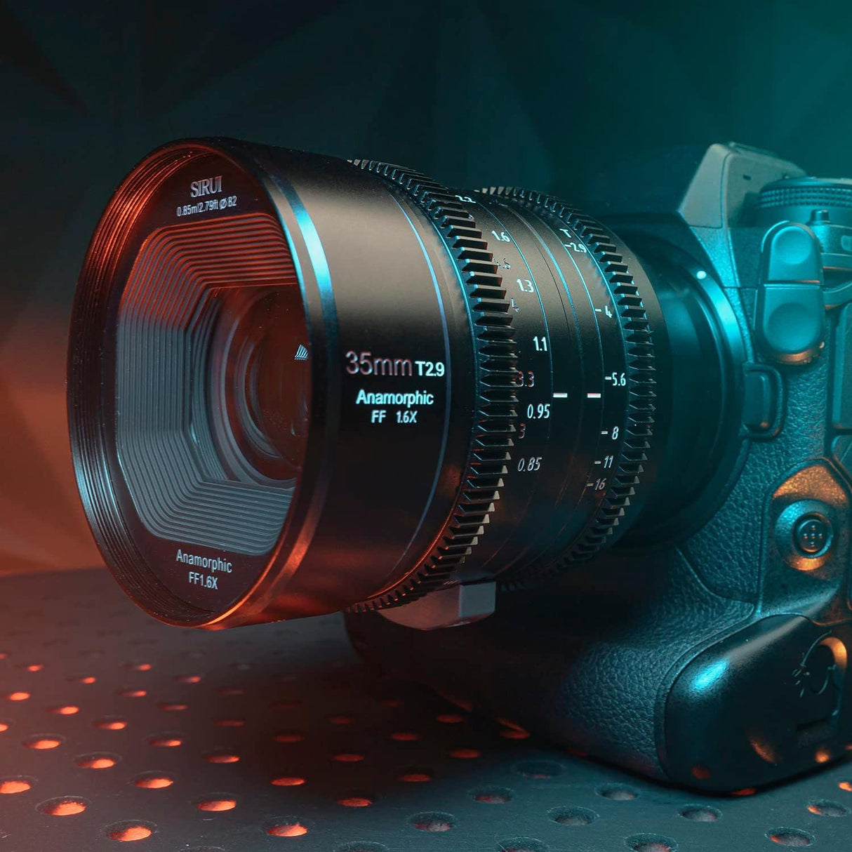 SIRUI 35mm T2.9 1.6X Full Frame Anamorphic Cine Cinema Objetivo Lens Lenses Lente (Mount L)
