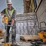 DEWALT D25733K-QS - Martillo Combinado 8kg 1600W - 48mm 13,3J - SDS-Max Electrónico AVC + UTC