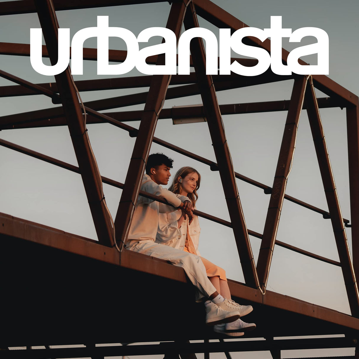 Urbanista Copenhagen Auriculares Inalámbricos, IPX4 Bluetooth 5.2 con Controles Táctiles y Micrófono con Cancelación de Ruido, 32H de Reproducción, Estuche de Carga USB C, Rosa Polvoriento