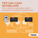Bticino Easykit Plus 318913 - Videoportero monofamiliar Plug-In de 2 cables con: 1 botonera externa con timbre y cámara, 1 monitor interno de 7 pulgadas a color con manos libres, ampliable para
