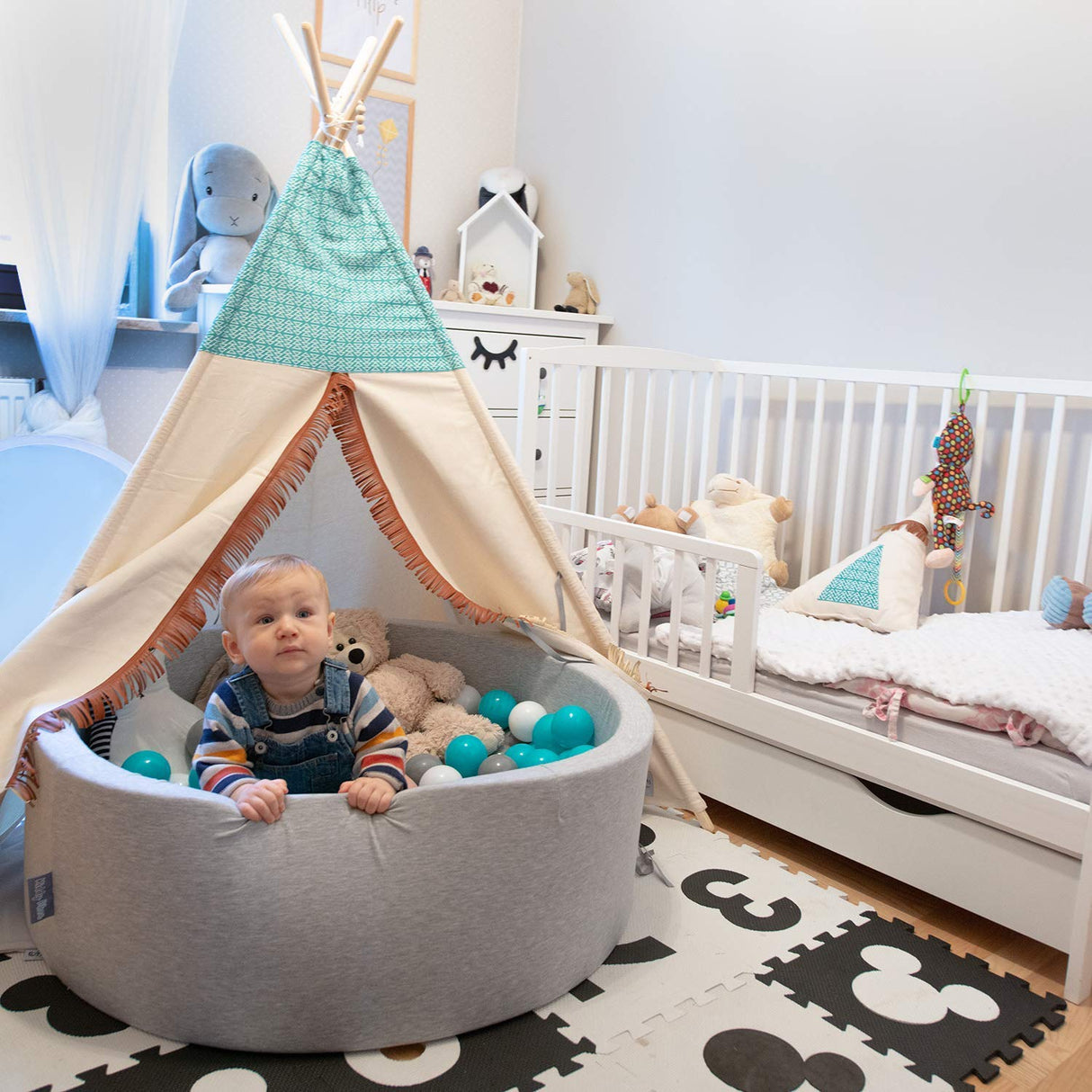KiddyMoon 90X30cm/200 Bolas ∅ 7Cm Piscina De Bolas para Ninos Hecha En La UE, Gris Clr:Blanco/Gris/Turquesa Clr