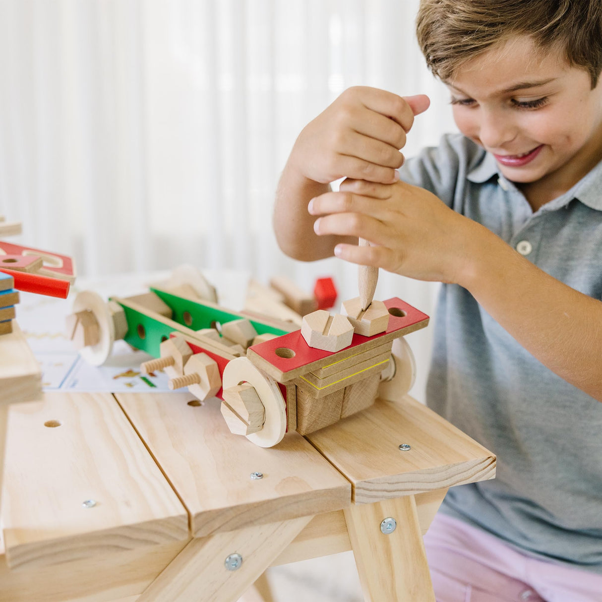 Melissa & Doug - Banco de Trabajo para proyectos de Madera (12369)