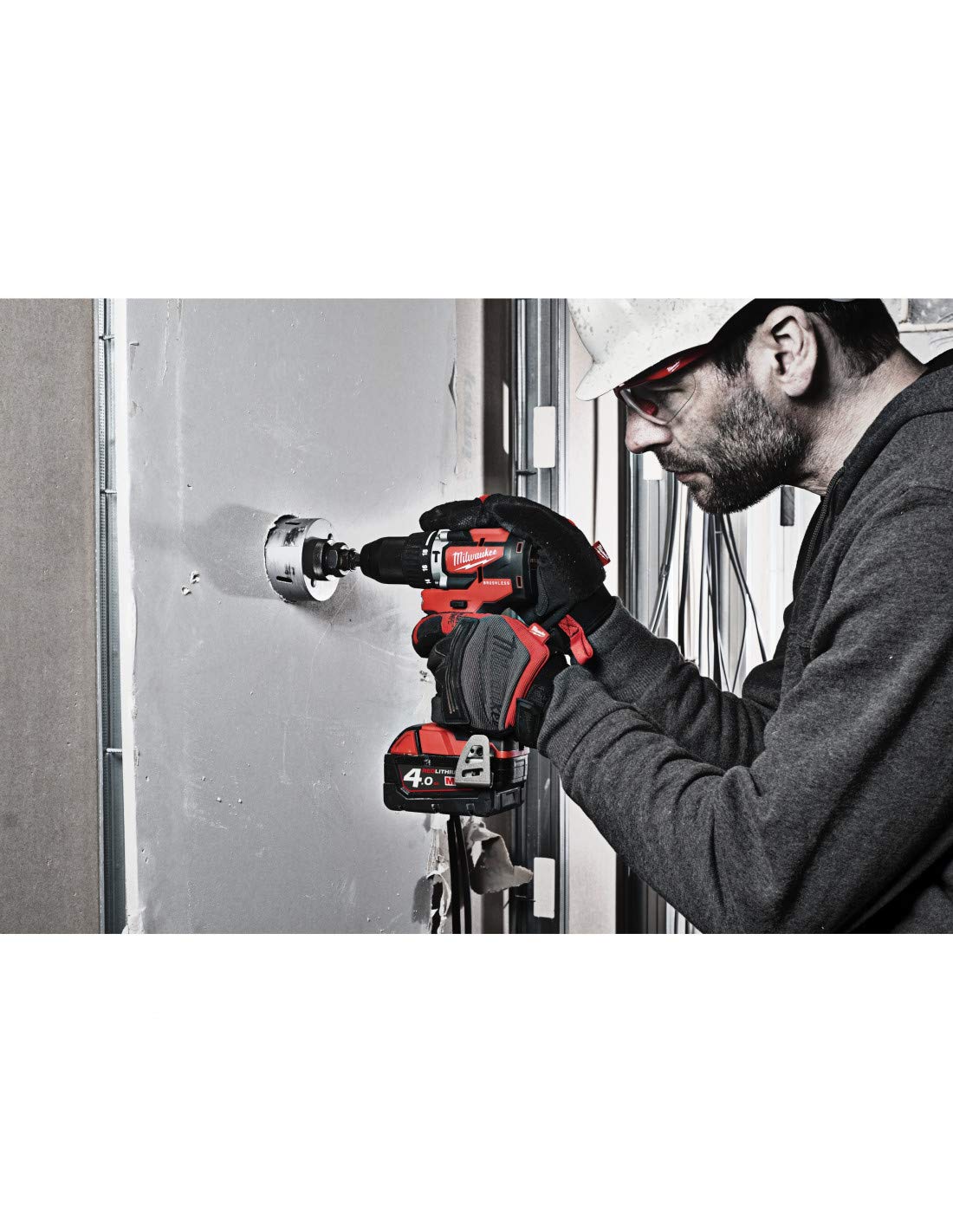 Milwaukee 4933464558 M18 CBLPD-502C - Taladro percutor (18 V, 5,0 Ah, sin escobillas)